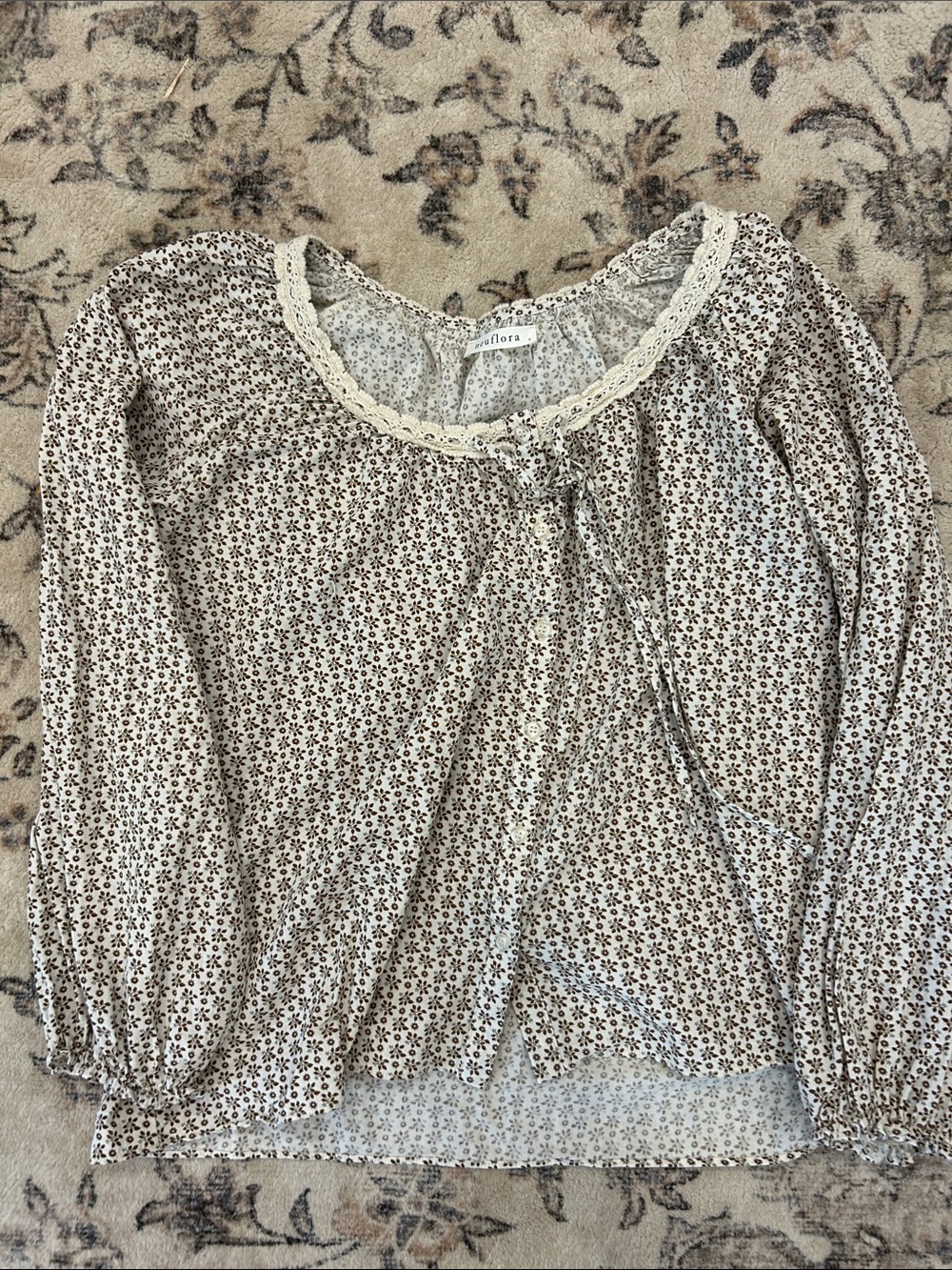 Neuflora shirt